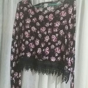 Floral long sleeve crop top